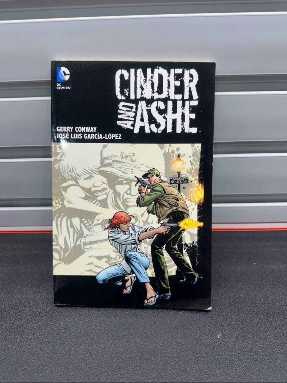 DC Comics Cinder and Ashe Graphic Novel - Black, White, Green